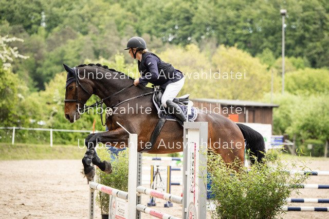 Bad_Meinberg_06521 | saradresslerfotografie - Realisiert mit Pictrs.com