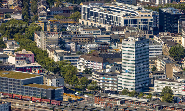 Bochum240816432 | Luftbild, City Ansicht mit Husemann Karree (Viktoria Karree) Geschäftsquartier, Blick vom Hbf Hauptbahnhof und Lueg Europa Hochhaus, Gleisdreieck, Bochum, Ruhrgebiet, Nordrhein-Westfalen, Deutschland