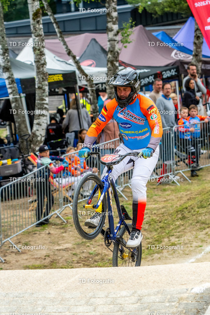 BayBMX2026-05443 | Fotogalerie von Thomas Dettweiler mit Eventbildern und lizenzfreien Fotos. Perfekt als Wandbild, für Büro, Website oder private Nutzung. - Realisiert mit Pictrs.com