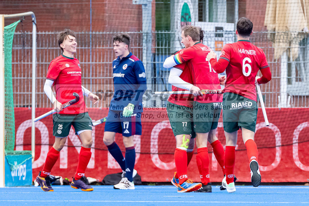 HK_20240323_109900 | 1. Bundesliga Hockey Herren Crefelder HTC - Mannheimer HC am 23.3.2024 Crefelder HTC  Hüttenallee, Krefeld , Acosta Nicolas ( Crefelder HTC #25 ) , Andreas Rafi ( Mannheimer HC #17 ) , Masi Pfandt ( Crefelder HTC #77 ) , Niklas Wellen ( Crefelder HTC 10 ) , Julius Hayner ( Crefelder HTC #6 )
