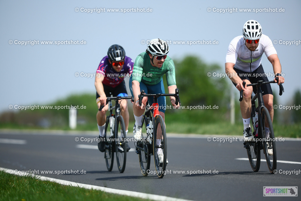 532_TRA55758 | Neusiedlersee Radmarathon 2026@sportshot_your_pictrs #yourpictures#roadtowm2029 #nrm #neusiedlerseeradmarathon #neusiedlersee #neusiedlerseetourismus #burgenland #mörbisch #nrm26 #burgenlandtourismus #voglundco #poweredbyburgenlandtourismus #radsport #rad #marathon #ucigranfondo #visitburgenland #ucigranfondoworldseries