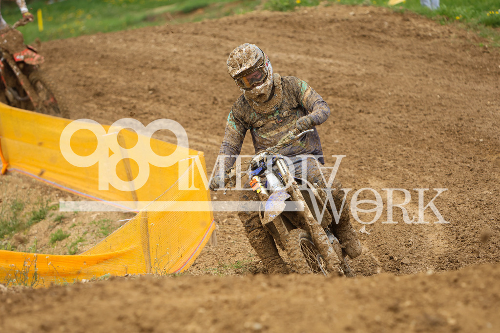 5E6A0048 | 989 MEDIAWORK