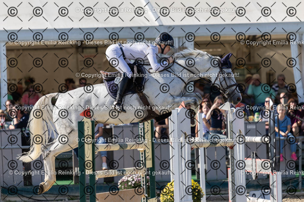 CL5A9990 | Emilia Reinking Fotografie - Realisiert mit Pictrs.com