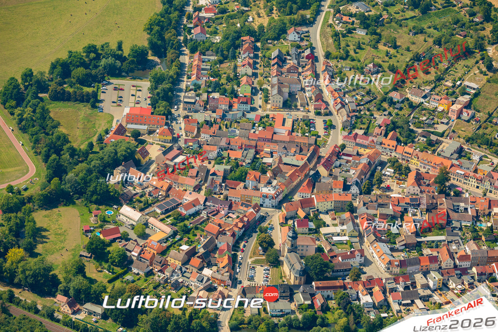Vs Google Maps Bad Sulza - Die Luftaufnahme wurde 2025 vom UL-Flugzeug heraus erstellt ( keine Drohnenaufnahme ) - Hochauflösende Luftaufnahme - für Wandbilder und großformatige Ausdrucke geeignet. Das besondere Geschenk!Hier alle&nbsp;Infos zur Lizenzierung der LuftaufnahmeWir fliegen auch dieses Jahr wieder in Ihre Region um Luftbilder zu erstellen.- Luftbild anfragen
