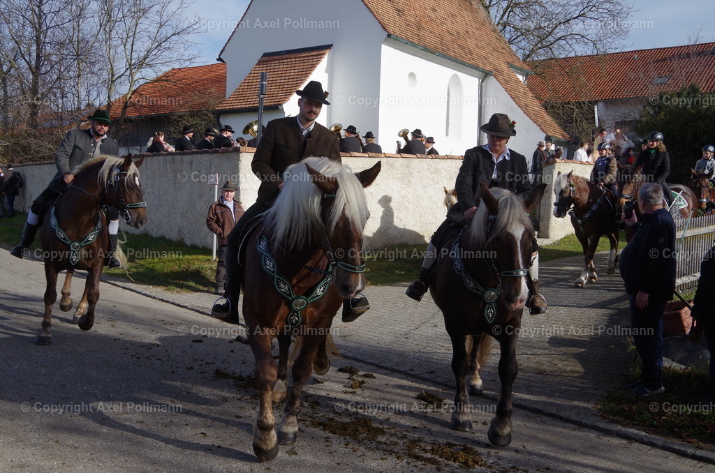 IMGP1424 | fotografiert von Axel PollmannLeonhardi Wallfahrt Benediktbeuern und Murnau, Fronleichnam, Fasching, Landschaft im Loisachtal und Benediktbeuern  - Realisiert mit Pictrs.com