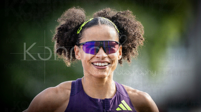 61. Internationales Pfingstsportfest; Rehlingen-Siersburg, 24.05.2026 | REHLINGEN , GERMANY - MAY 24: Long jumper Jazmin Sawyers (GBR/Großbritannien) smiling during the 61. Internationales Pfingstsportfest on 24.05.2026 at the  Bungertstadion in Rehlingen-Siersburg (Saarland / Deutschland).