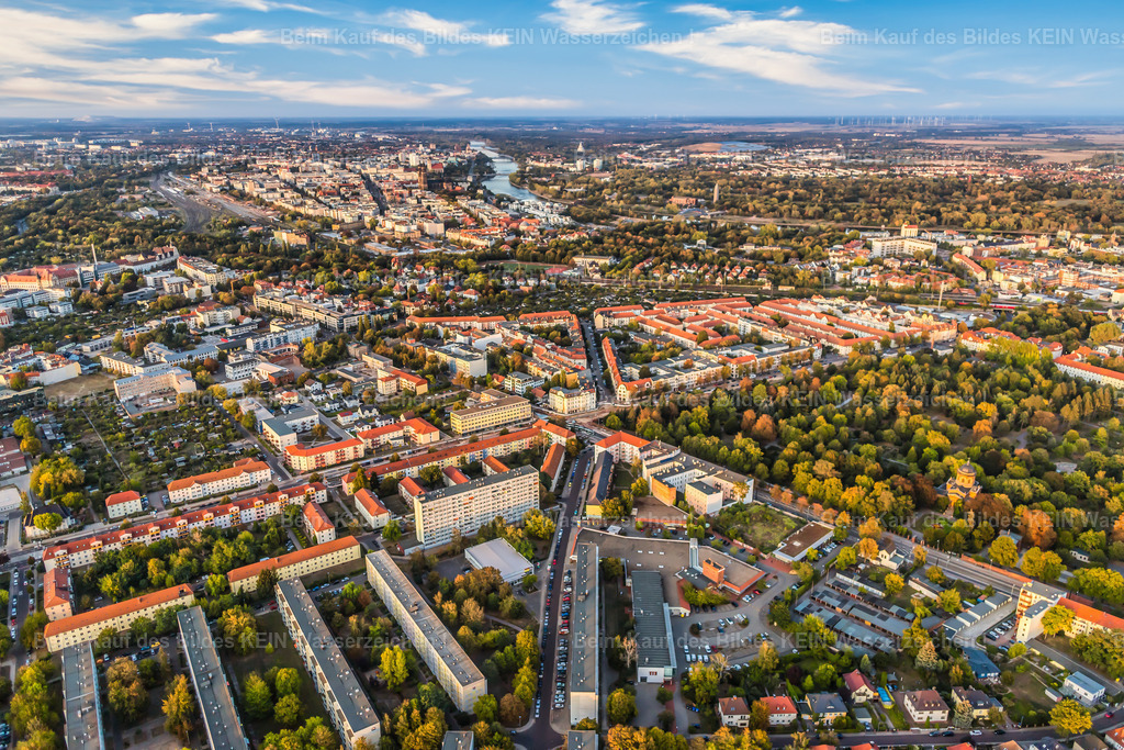 Magdeburg Reform Leipziger Semmelweiß Wiener-1504 | Magdeburg Semmelweißstraße Wiener Raiffeisen - Realisiert mit Pictrs.com