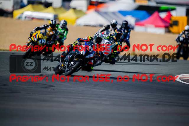 MaZZes_FotoMatrix_220722_1552 | PRO SUPERSTOCK