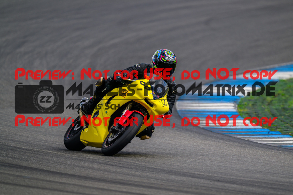 MaZZes_FotoMatrix_240615_6007705_7478 | ROT