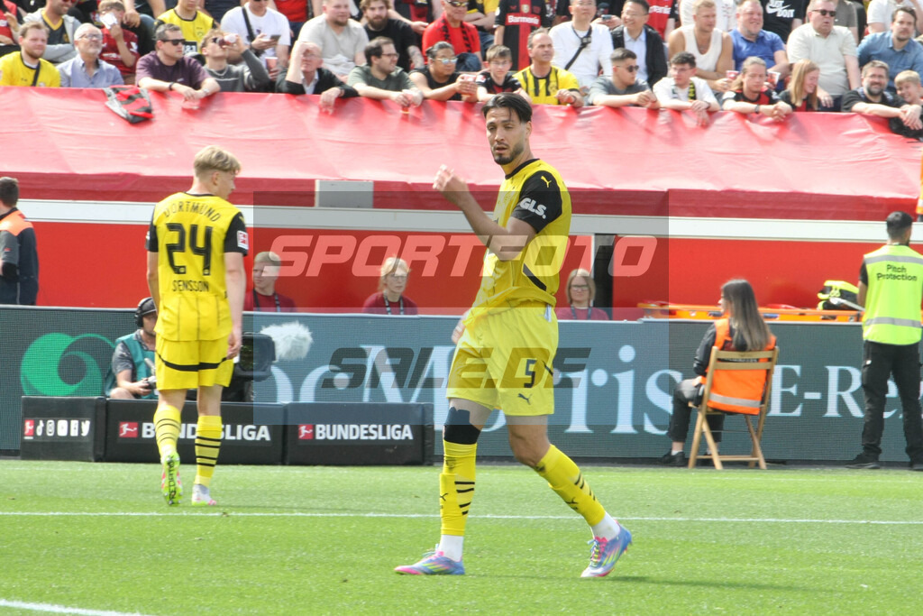 Bayer 04 Leverkusen - Borussia Dortmund | Ramy Bensebaini - © Sportfoto-Sale (MK) - Realisiert mit Pictrs.com