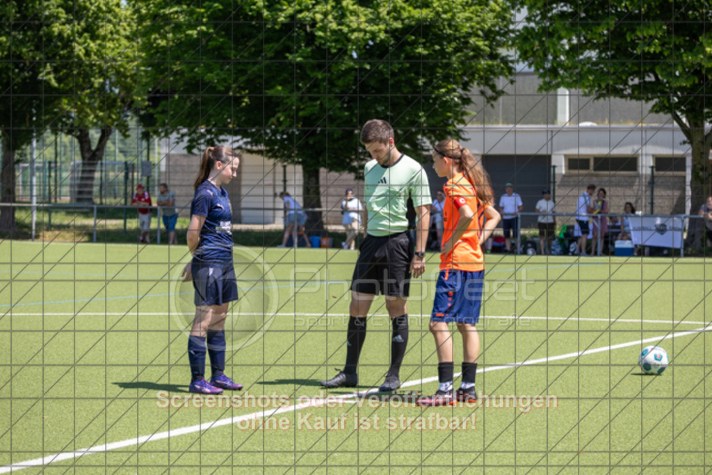 20250622_140037_0048 | #,ASV Eislingen (blau) vs. Tura Untermünkheim (orange), Fussball, Aufstiegsspiel in B-Juniorinnen-VS Nord Runde 2 - WfV, Saison 2024/2025, Kunstrasensportplatz im Ösch, Staufeneckerstraße, 73054 Eislingen, 22.06.2025 - 14:00 Uhr,Foto: PhotoPeet-Sportfotografie/Peter Harich