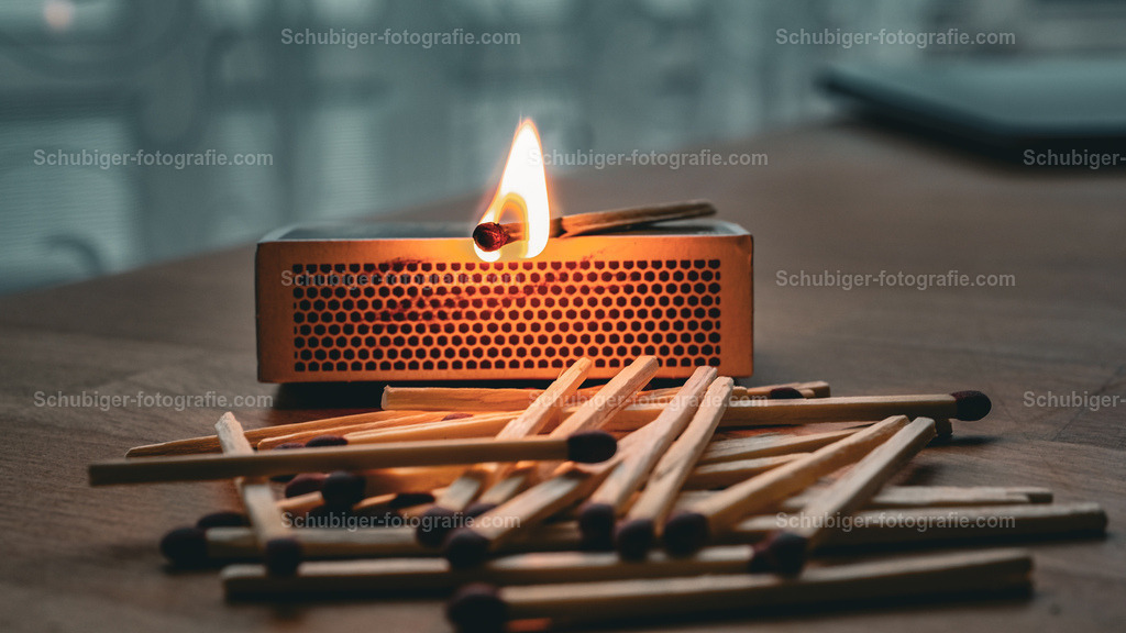 Zündhölzer | Zündhölzer - Realisiert mit Pictrs.com