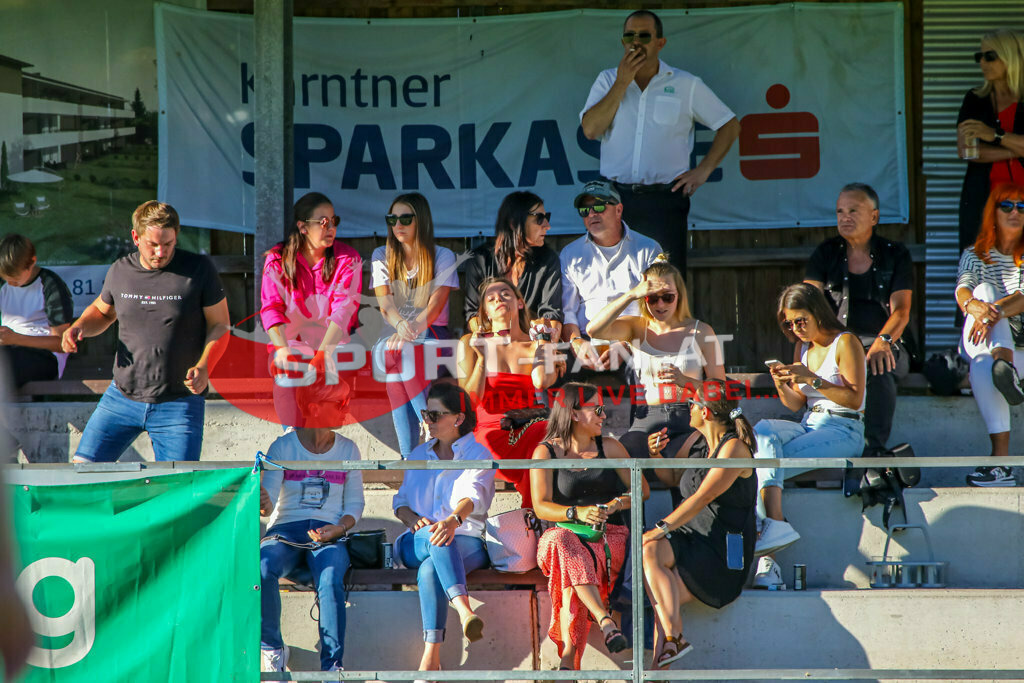 ASV Klagenfurt - SC St Veit 1-6, Unterliga Ost  3. Runde | Zuschauer ASV Klagenfurt - SC St Veit 1-6 am 11.08.2023 in Klagenfurt
(Sportplatz Annabichl), Austria, (Photo by Ernst Krawagner sport-fan.at) - Realisiert mit Pictrs.com