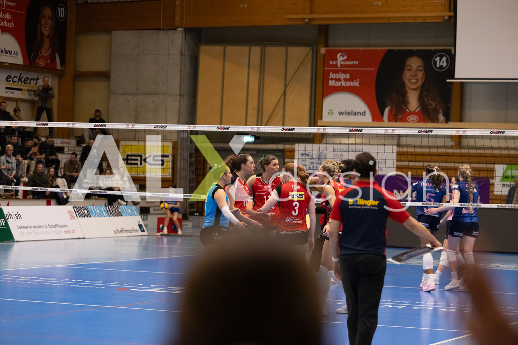 Volleyball I Frauen I Saison 2025-2026 I Volleyball NLA | Women I 1/2 Finals I  VC Kanti Schaffhausen - Sm'Aesch Pfeffingen I 18.03.2026 | VC Kanti Spielerinnenkreis - Realisiert mit Pictrs.com