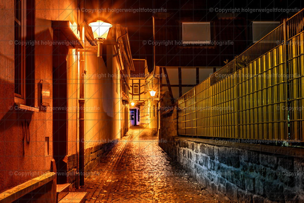 Kupfergasse | Kaufen sie online außergewöhnliche Fotografien auf Leinwand Acrylglas Fotoprint Aludibond von holgerweigeltfotografie - Realisiert mit Pictrs.com