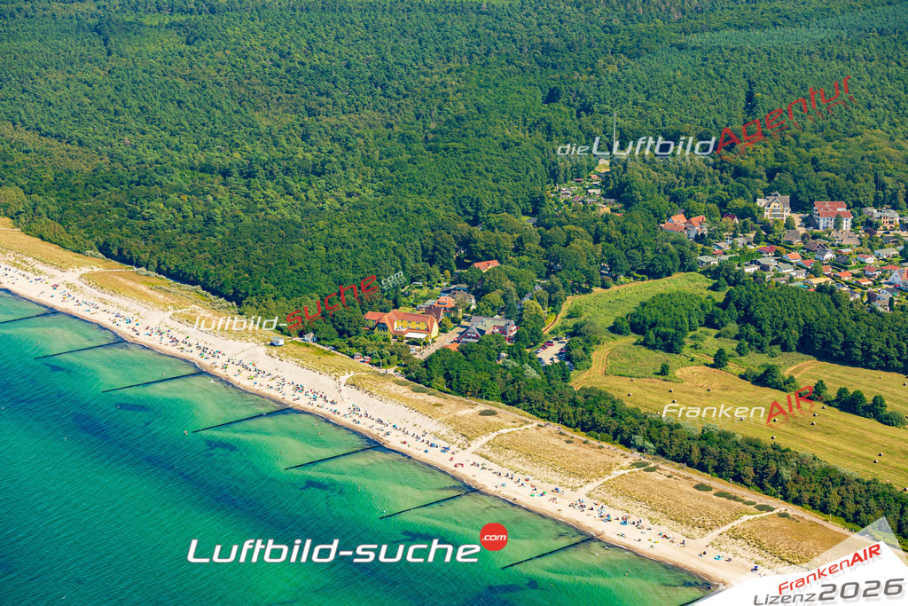 Schöne Luftaufnahme als Geschenk in Müritz Graal-Müritz - Die Luftbildaufnahme wurde 2025 vom UL-Flugzeug heraus erstellt ( keine Drohne ) - Hochauflösende Luftaufnahme -Nicht vergleichbar mit Google Maps oder Satelittenbilder- Die Geschenkidee !Mit Lizenz und Bildrechte bestellbar