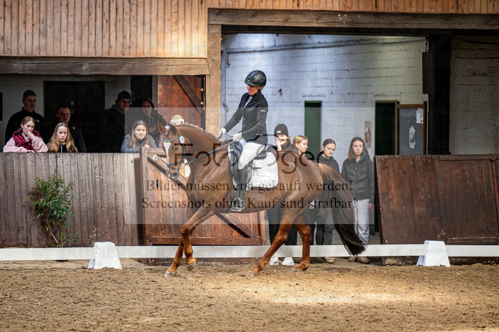 20240310-DOS_9924 | Entdecke hochwertige Reitturnierfotos von Foto Oger. Professionell, emotional und authentisch – jetzt Lieblingsmomente im Shop bestellen.Deutschlandweite Turnierfotografie. - Realisiert mit Pictrs.com