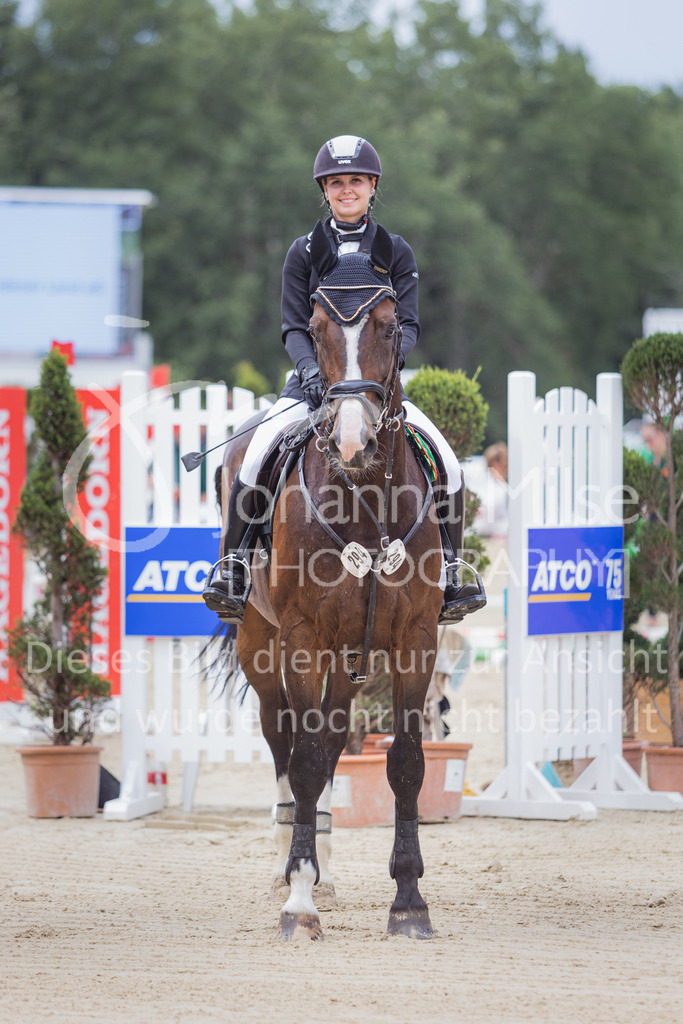 220729_BHO_RT_Stil-A_2-108 | Deine schönsten Turniermomente als professionelle Fotos! Entdecke hochwertige Pferdesport-Fotografie im Online-Shop. Jetzt Fotos finden & bestellen!