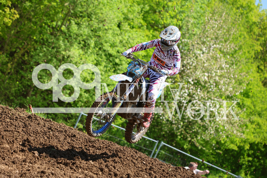 5E6A6766 | 989 MEDIAWORK