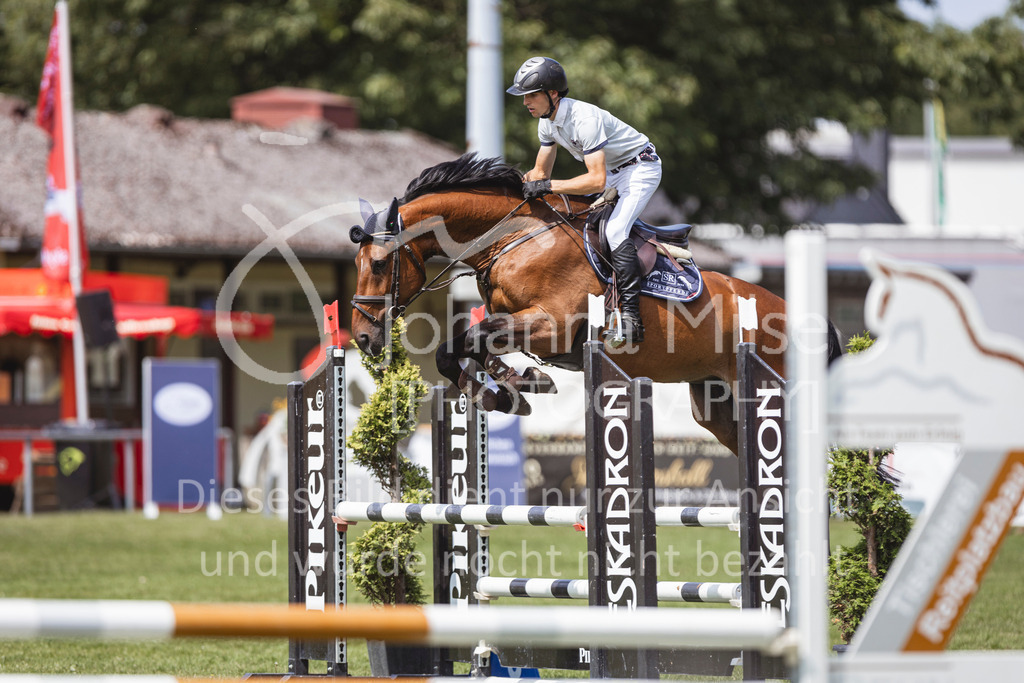 240719_LC_SprPf-A2-237 | Deine schönsten Turniermomente als professionelle Fotos! Entdecke hochwertige Pferdesport-Fotografie im Online-Shop. Jetzt Fotos finden & bestellen!