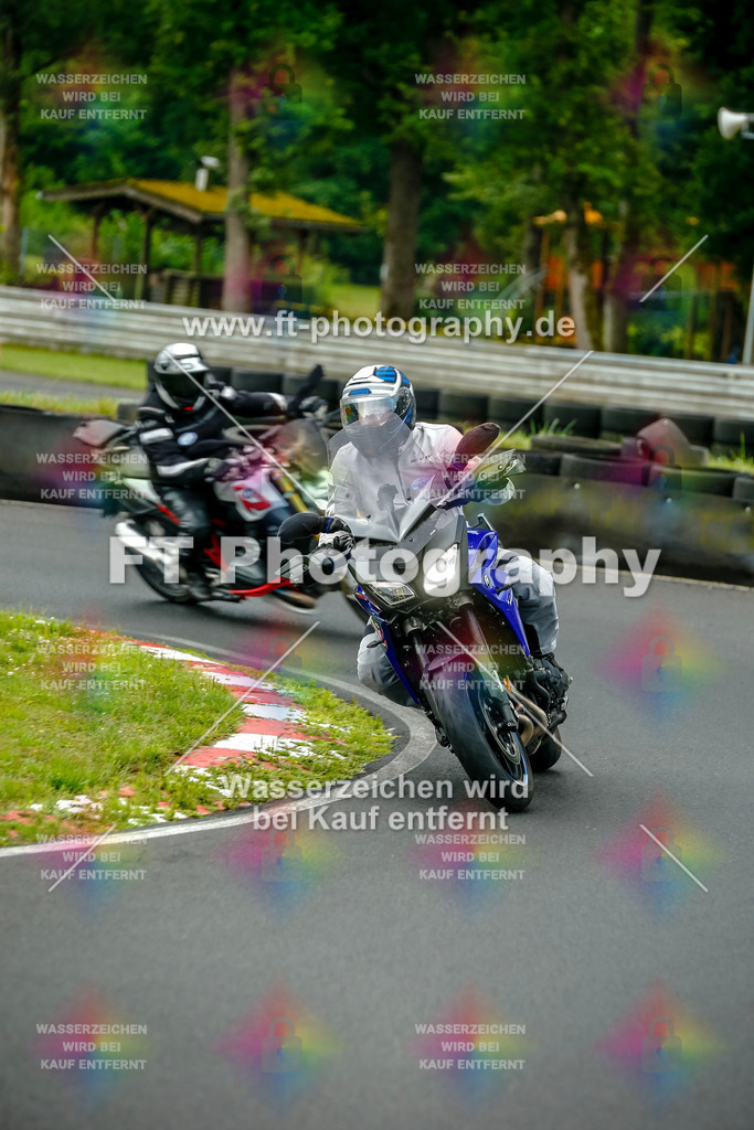 VBK-3969 | Hier findet Ihr Bilder von Touristenfahrten auf der Nürburgring Nordschleife oder von anderen Veranstaltungen die ich besucht habe. Viel Spass beim Durch Schauen 