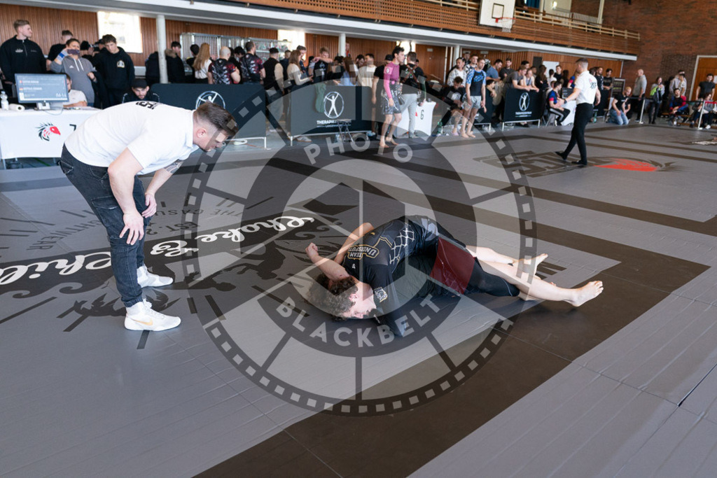 20250329PBB1495 | Fighters compete during the International Luta Livre (ILLCS) Germany IX Spring 2025 Competition spring on March 29, 2025 in Hannover, Germany.© Chiara Dazi