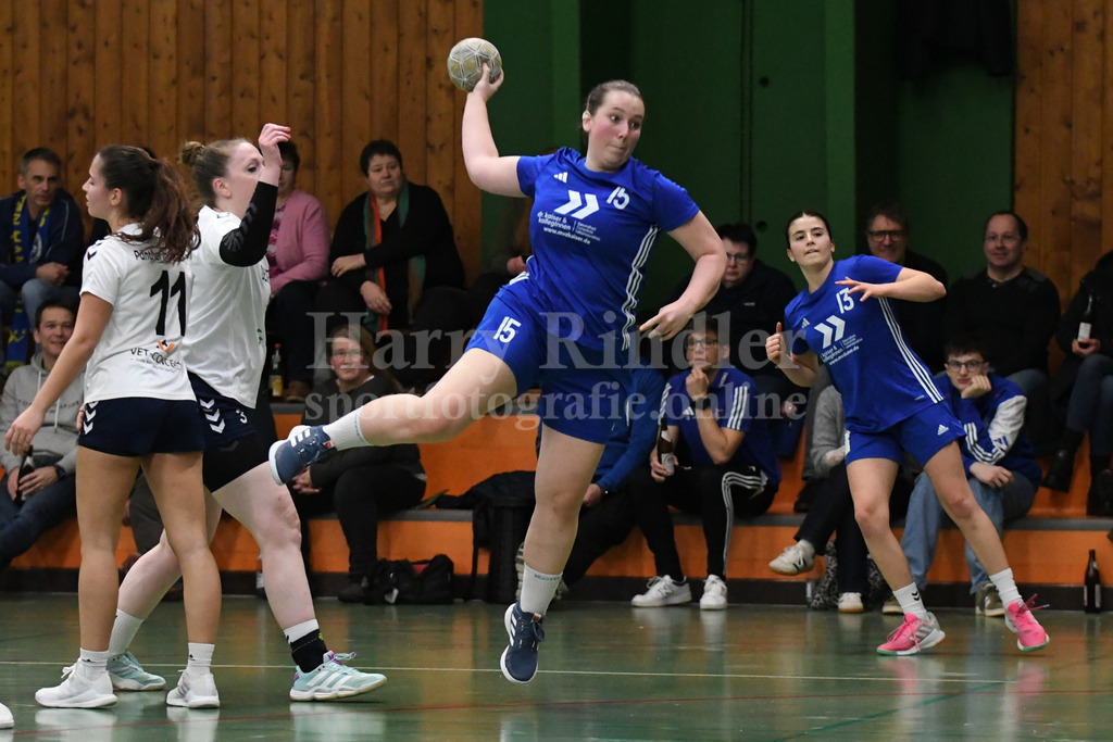 SSG Metten : TSV Indersdorf   | Hundshammer, Anna  (SSG Metten Damen) - Realisiert mit Pictrs.com