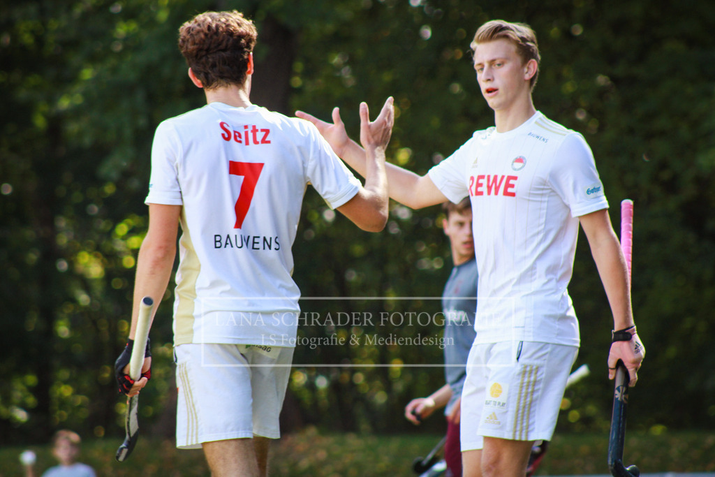 Rot - Weiß Köln - Münchner SC 25.09.22-62 | lanaschraderfotografie - Realisiert mit Pictrs.com