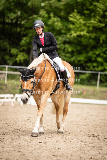 Bad_Meinberg_05654 | saradresslerfotografie - Realisiert mit Pictrs.com