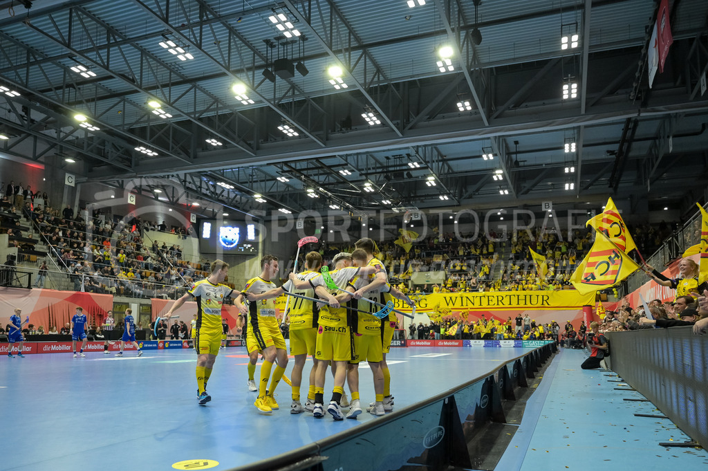 Zug United vs HC Rychenberg - 22. February 2025 | Zug United vs HC RychenbergSporthalle Wankdorf, BernHCR-Jubel nach dem 0:4 durch Claudio Mutter (#13 HC Rychenberg Winterthur).Bild: Sportfotografie Markus Aeschimann | www.markus-aeschimann.ch - Realisiert mit Pictrs.com