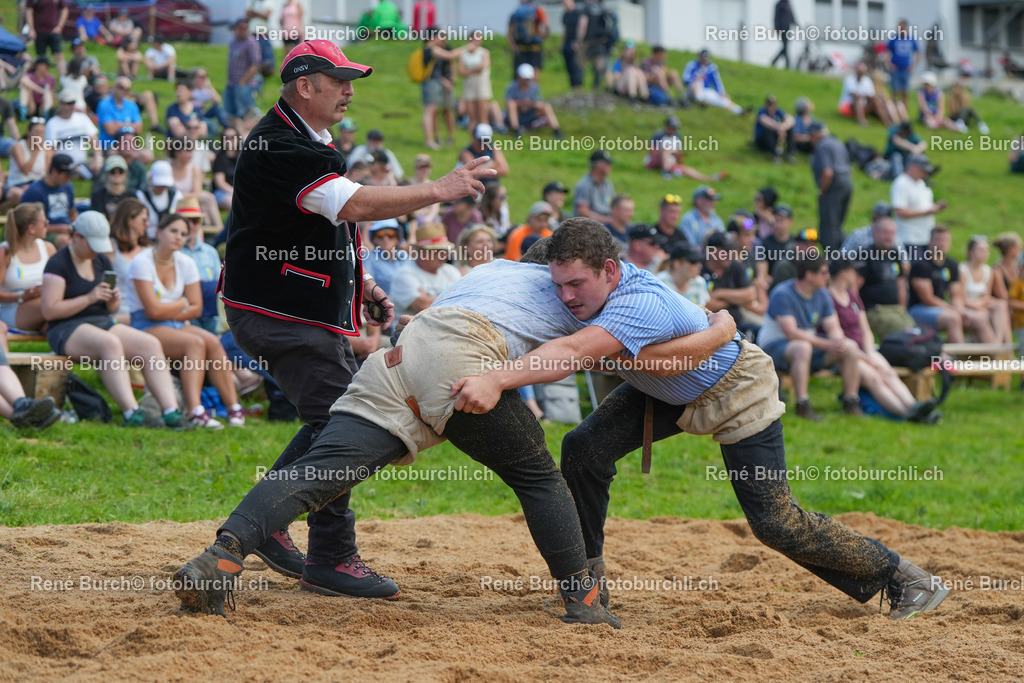 RB_03937-4 | René Burch leidenschaftlicher Fotograf aus Kerns in Obwalden.  Hier finden sie Sport, Landschaft und Natur Fotografie.
 - Realisiert mit Pictrs.com
