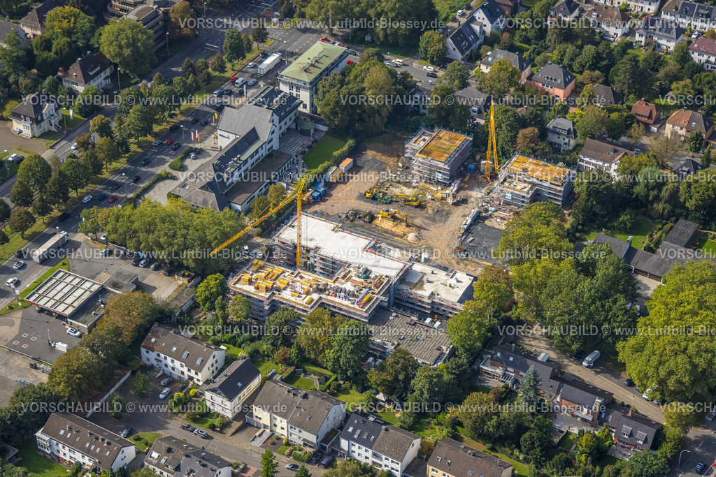 Dortmund231000106 | Luftbild, Baustelle mit Neubau Wohnhäuser für St. Josefinenstift, hinter dem Parkhotel Wittekindshof, Westfalendamm, Dortmund, Ruhrgebiet, Nordrhein-Westfalen, Deutschland