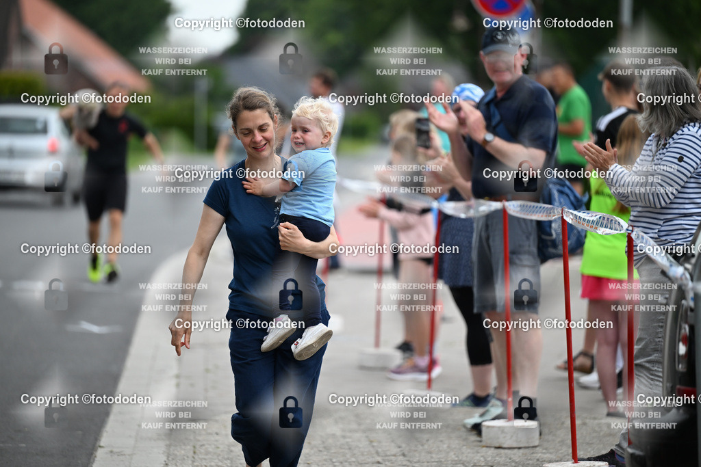 DSC_0646 | Zieleinlauf 500m Bambini- / Kinderlauf