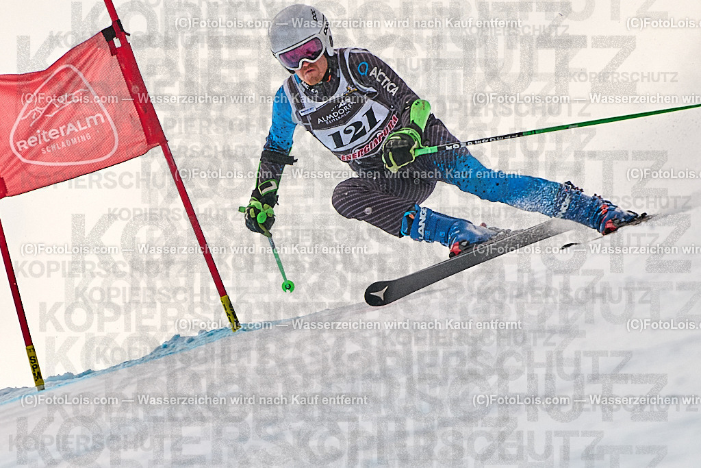 _ALP2503_MASTERS-WM_Reiteralm_A-GS_Soar James | FISWORLD CHAMPIONSHIPSMASTERS ALPINE SKIING, 23. – 28. MÄRZ 2026 - REITERALM | STMK | AUT.   Veranstaltet vom Masters-Referat des Deutschen Skiverbandes (DSV). Durchführende Organisation: WSV Pichl-Reiteralm, unterstütutzt von den Bergbahnen REITERALM bei Schladming und SKI AUSTRIA.                            Disziplinen:  Super-G, GiantSlalom, Slalom.                                                 Kategorien:  A (Herrn 30-59 Jahre), B (Herrn ab 60 Jahre), C (Damen 30-59 Jahre), D (Damen ab 60 Jahre).                Rennstrecken:   Gasselhöhe und Muldenliftpiste auf der Reiteralm.