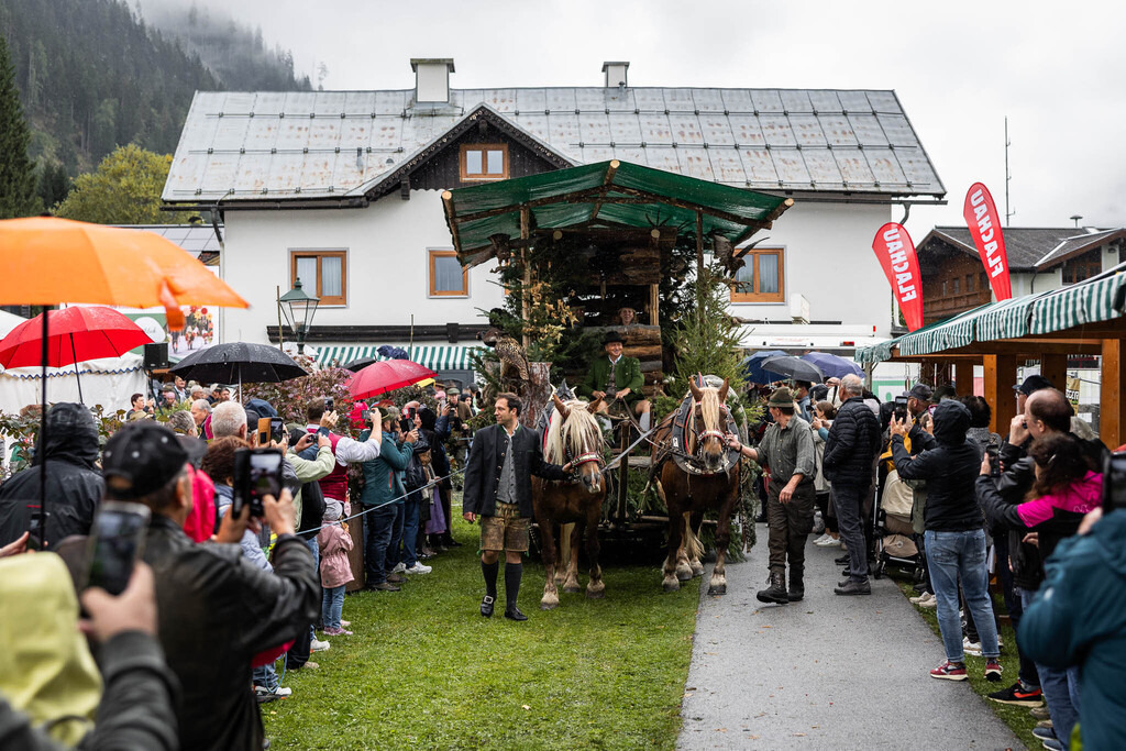 Rupertifest_Flachau_2k25_Webauflösung-377 | Bildershop Chri Fischbacher - Realisiert mit Pictrs.com