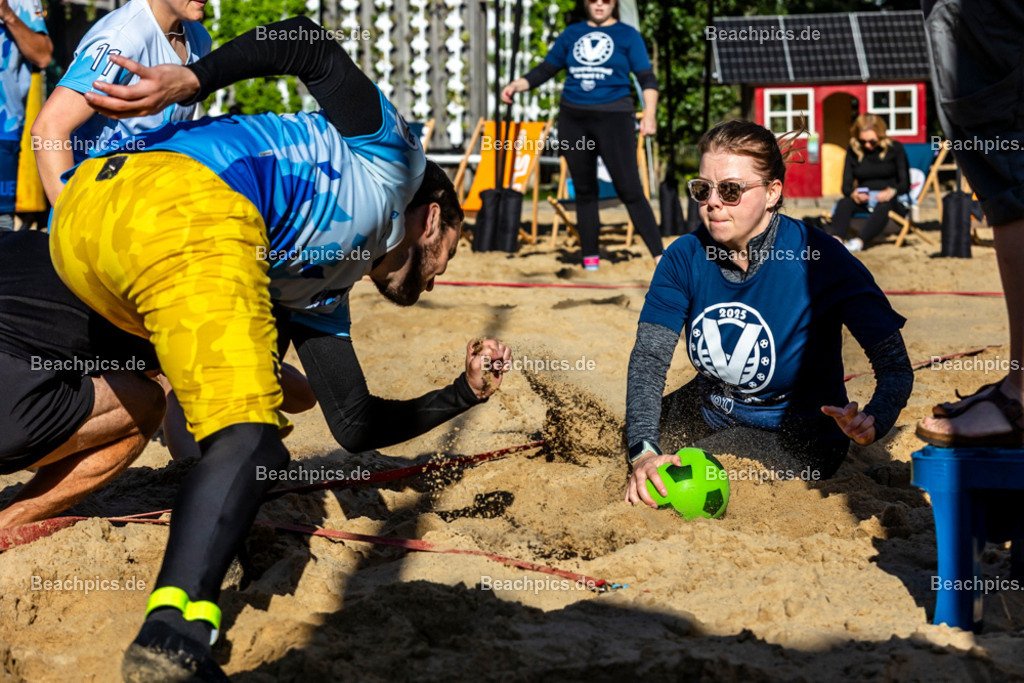 2025-200081870-Strandvölkerball-WM_1 |  23.08.2025; Berlin Foto: Gerold Rebsch - www.beachpics.de