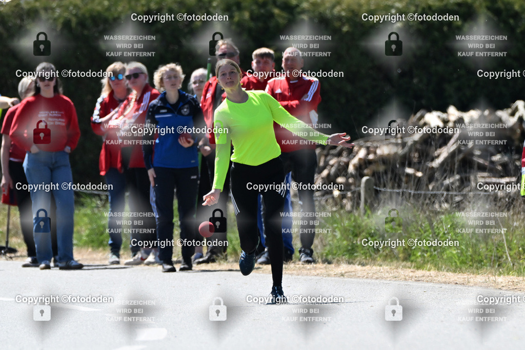 DSC_7546 | Nadine Eilts / Berdum Frauen I Gummi 