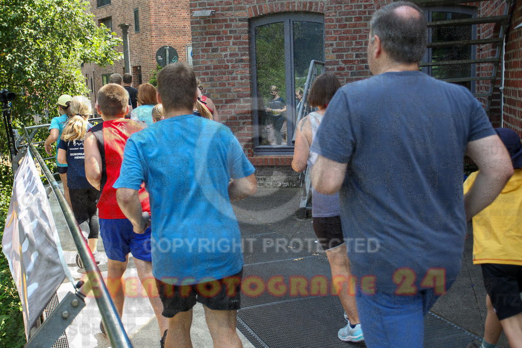 230624_1508_EV3_4473 | Sportfotografie im Rhein-Sieg Kreis, Köln, Bonn, NRW, Rheinland Pfalz, Hessen, etc. Unser Tätigkeitsfeld umfasst den Laufsport vom Volkslauf über den Marathon, Duathlon, Triathon bis zum Ultralauf wie Kölnpfad Ultra oder Schindertrail.