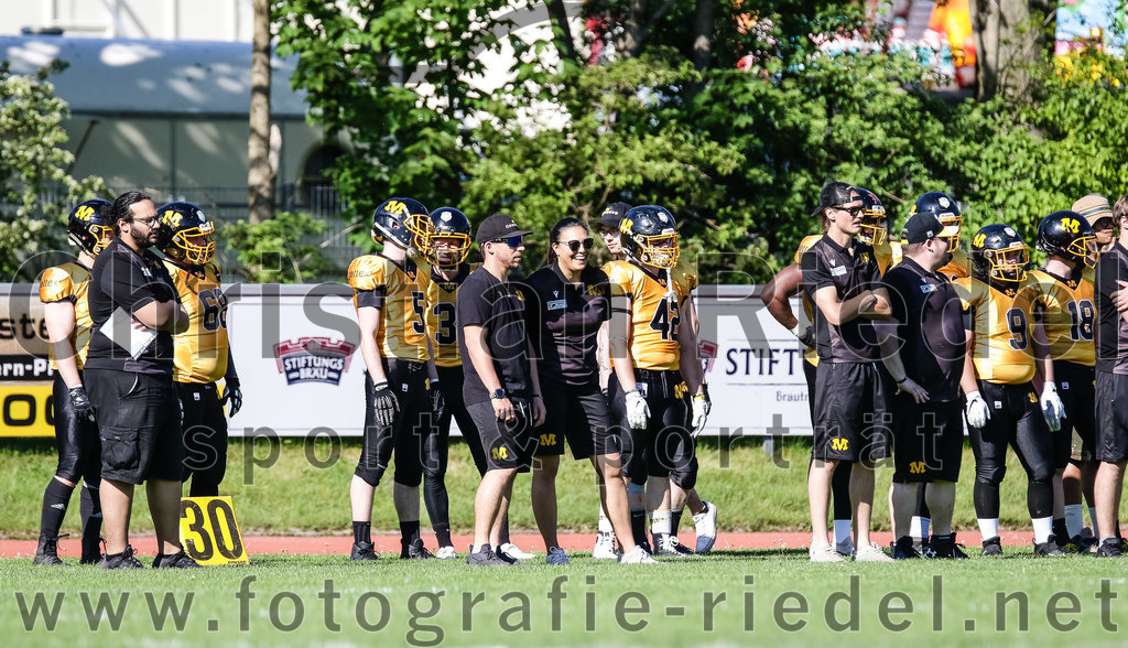 2022-05-14_044_Erding_Bulls_gegen_Munich_Cowboys_2 | Erding, Deutschland, 14.05.2022:
Fußball, Regionalliga 2022, 3. Spieltag, Erding Bulls gegen Munich Cowboys 2, Endergebnis: 20:30

Foto: Christian Riedel / fotografie-riedel.net