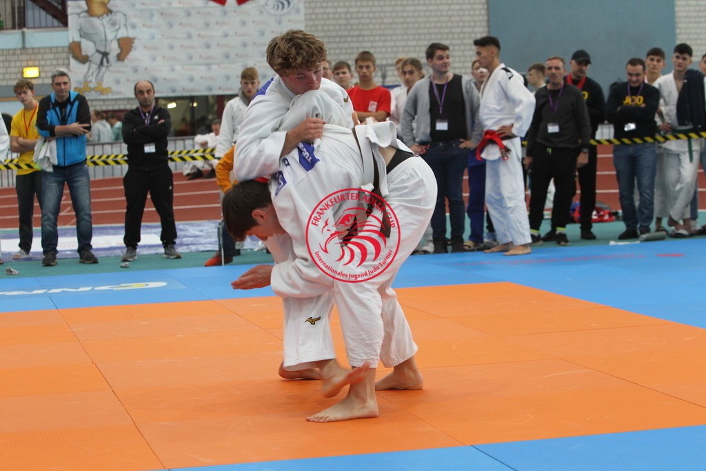 JT6F9160 | Fotos vom Adler Cup - Pictures from Adler Cup

Hier findet Ihr alle Eindrücke und großen Momente der Adler Cup Wochenenden. Here you will find all impressions and great moments of the Adler Cup weekends. - Realisiert mit Pictrs.com