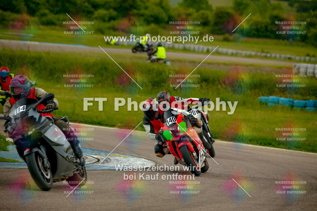 _MOT2285 | Hier findet Ihr Bilder von Touristenfahrten auf der Nürburgring Nordschleife oder von anderen Veranstaltungen die ich besucht habe. Viel Spass beim Durch Schauen 