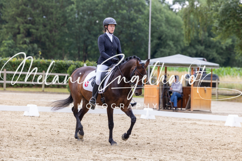 7I8A3867 | melanie-engelhardt-photography - Realisiert mit Pictrs.com