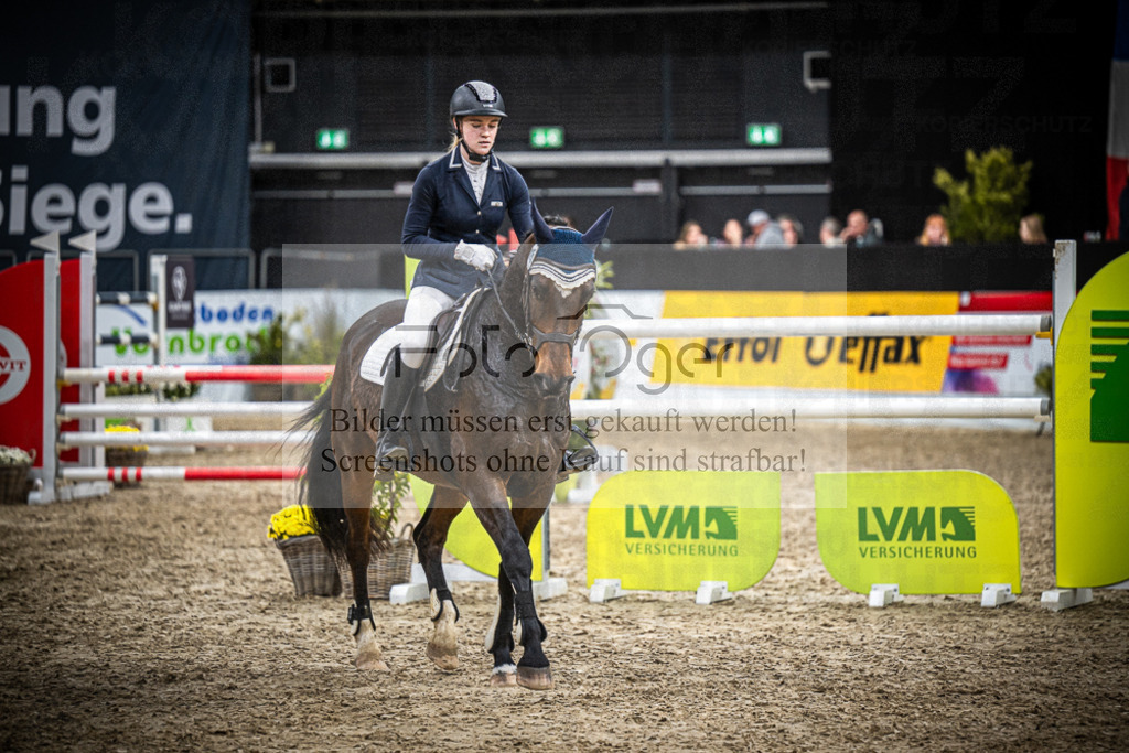 DOS_1584 | Entdecke hochwertige Reitturnierfotos von Foto Oger. Professionell, emotional und authentisch – jetzt Lieblingsmomente im Shop bestellen.Deutschlandweite Turnierfotografie. - Realisiert mit Pictrs.com
