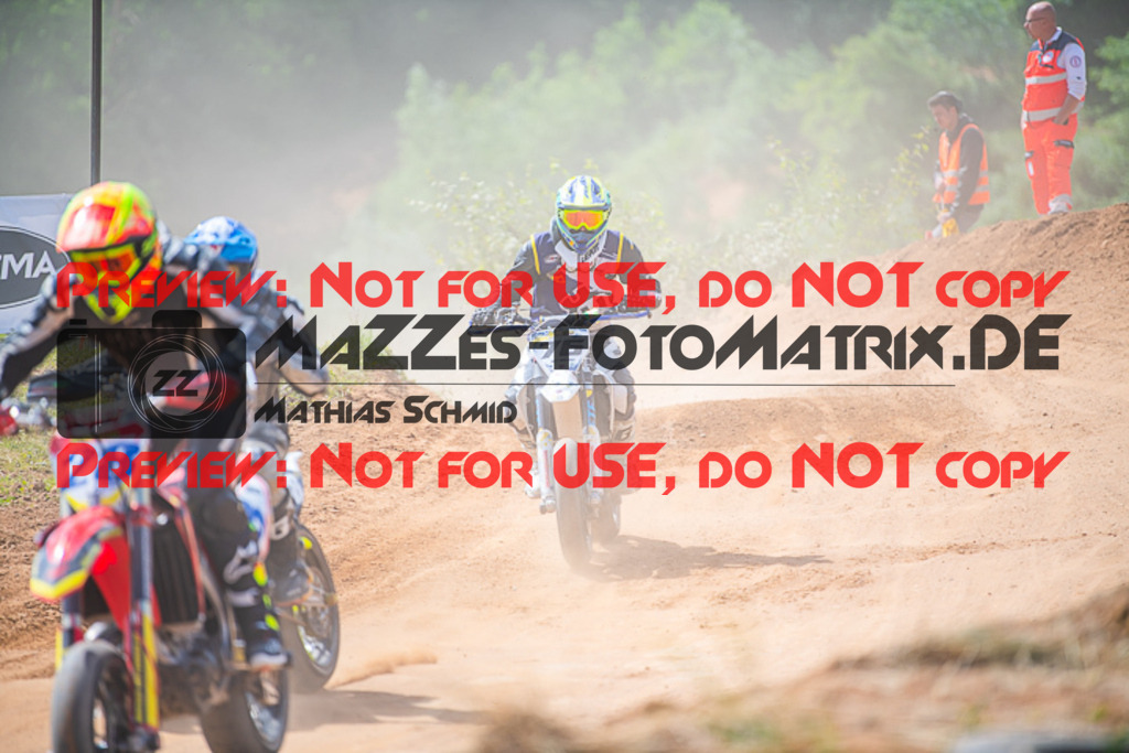 MaZZes_FotoMatrix_220529_6940 | Fotograf Mathias Schmid
Sportfotograf,
Eventfotograf,
Hochzeitsfotograf,
Portraitfotograf