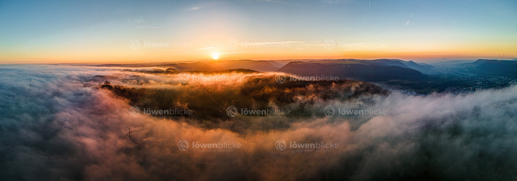 Nebelwalze auf der Alb oberhalb Geislingen | löwenblicke | shop