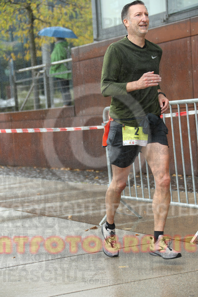 220917_1509_EX1_4877 | Sportfotografie im Rhein-Sieg Kreis, Köln, Bonn, NRW, Rheinland Pfalz, Hessen, etc. Unser Tätigkeitsfeld umfasst den Laufsport vom Volkslauf über den Marathon, Duathlon, Triathon bis zum Ultralauf wie Kölnpfad Ultra oder Schindertrail.