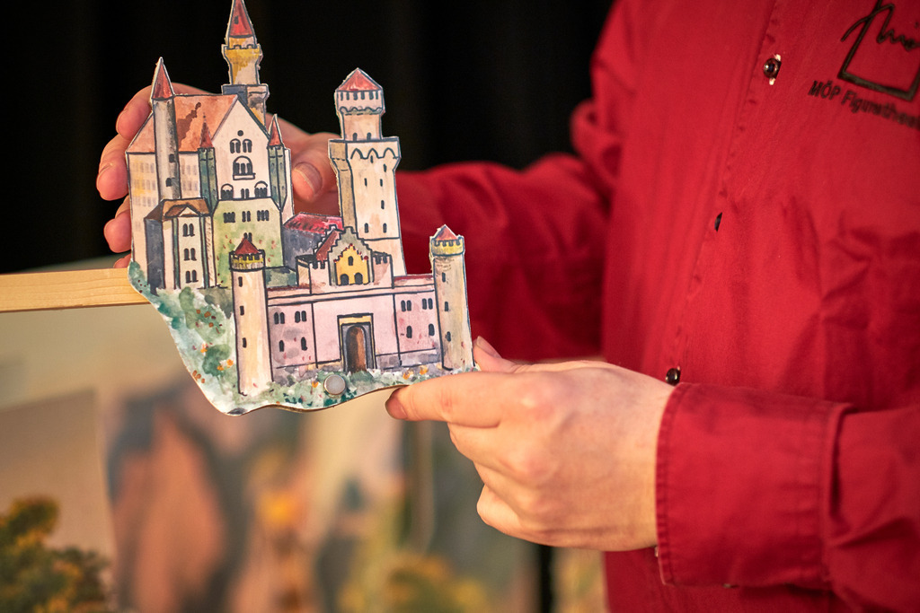 MÖP Figurentheater | WIen, Austria - March 10, 2020: MÖP Figurentheater - Rheingold - Realisiert mit Pictrs.com