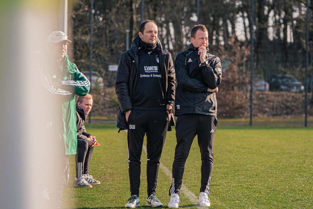 Fußball I Herren I Saison 2025-2026 I Landesliga Weser-Ems I 20. Spieltag I SFN Vechta - SV GW Mühlen I 15.03.20260028 | Andreas Hinrichs (Trainer, SV GW Mühlen) - Realisiert mit Pictrs.com