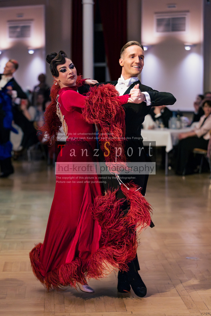 20251129_DM-HGS-S-Std_09695 | Tanzsportbilder, Standardtanz, Lateintanz, WDSF, DTV, LTVB, dancecomp, goc, hessen tanzt, blaues band der spree, walzer, tango, wiener walzer, slowfox, quickstepp, samba, rumba, cha-cha-cha, paso doble. jive, hd-kroft photography, turniertanzsport