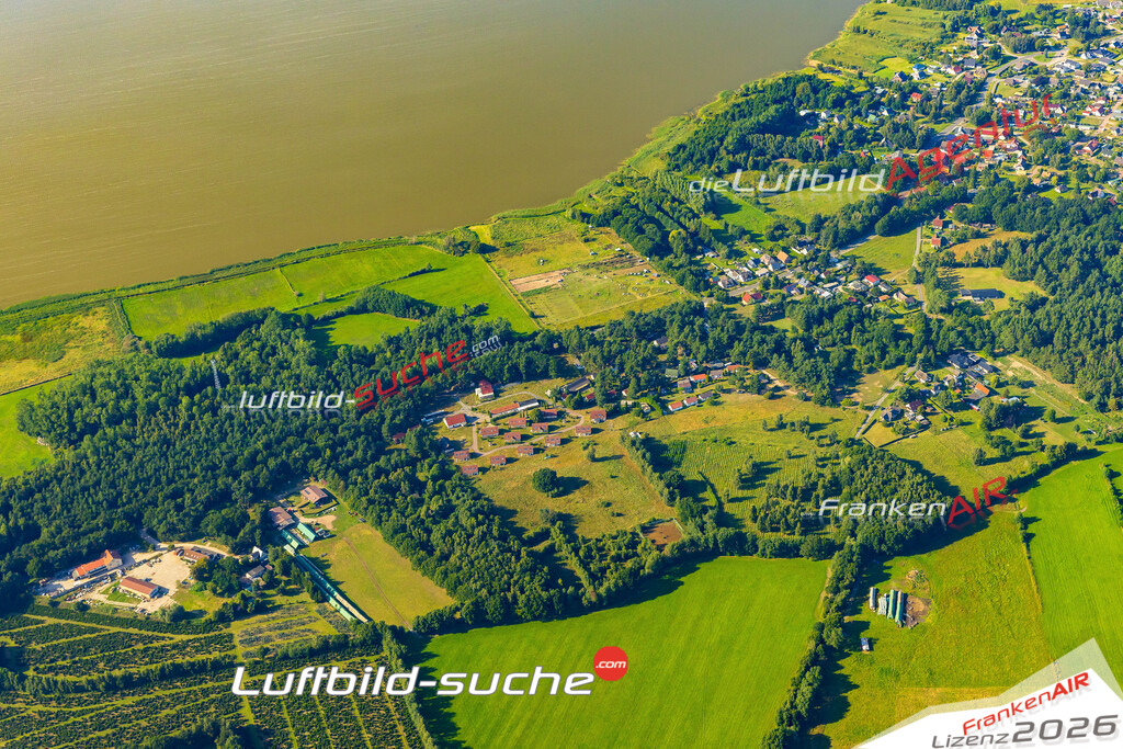 Luftbild der Stadt Fuhlendorf - Das Luftbild wurde 2025 vom UL-Flugzeug heraus erstellt ( keine Drohnenaufnahme ) - Hochauflösende Luftaufnahme - für Wandbilder und großformatige Ausdrucke geeignet. Das besondere Geschenk!Hier alle&nbsp;Infos zur Lizenzierung der LuftaufnahmeWir fliegen auch dieses Jahr wieder in Ihre Region um Luftbilder zu erstellen.- Luftbild anfragen
